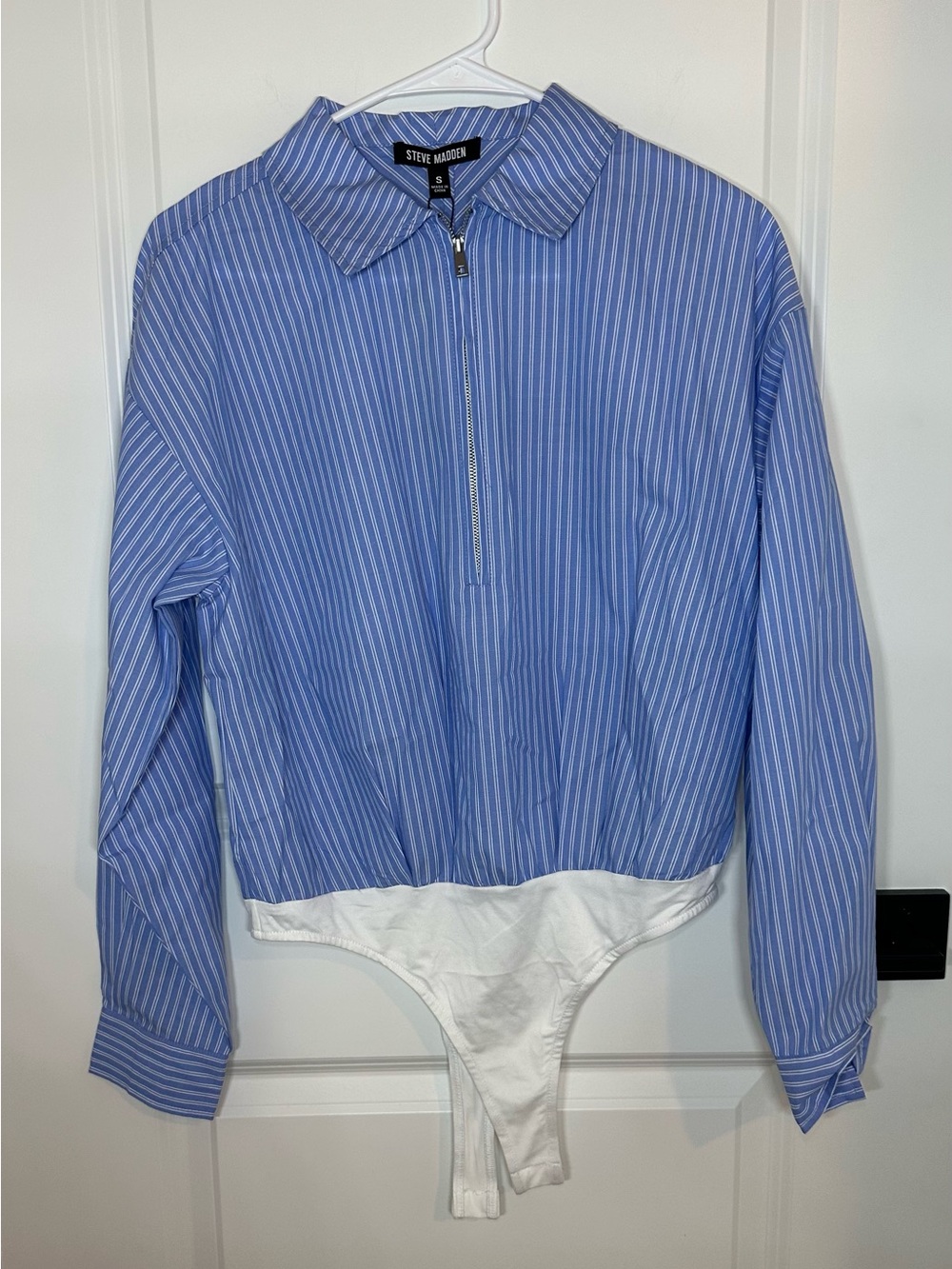 Steve Madden Blue & White Striped Long-Sleeve Zip Front Bodysuit